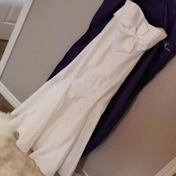 Alyce Design Wedding dress - Picture 9 of 9